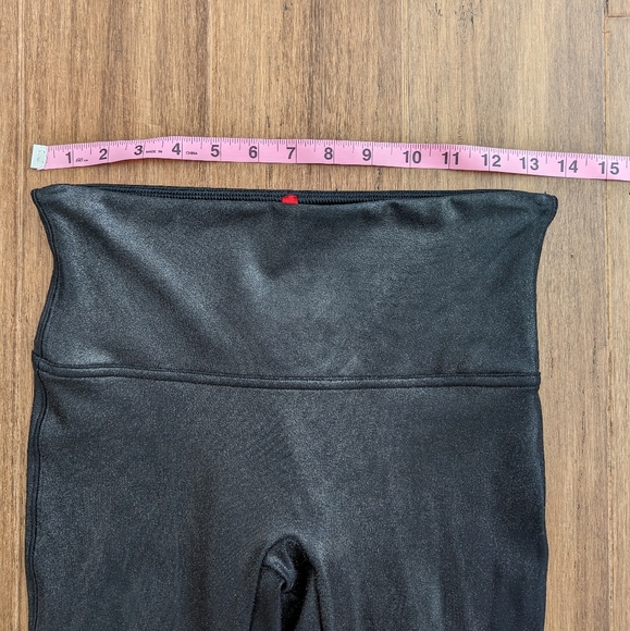Spanx Faux Leather Black Leggings Size M - Picture 14 of 16